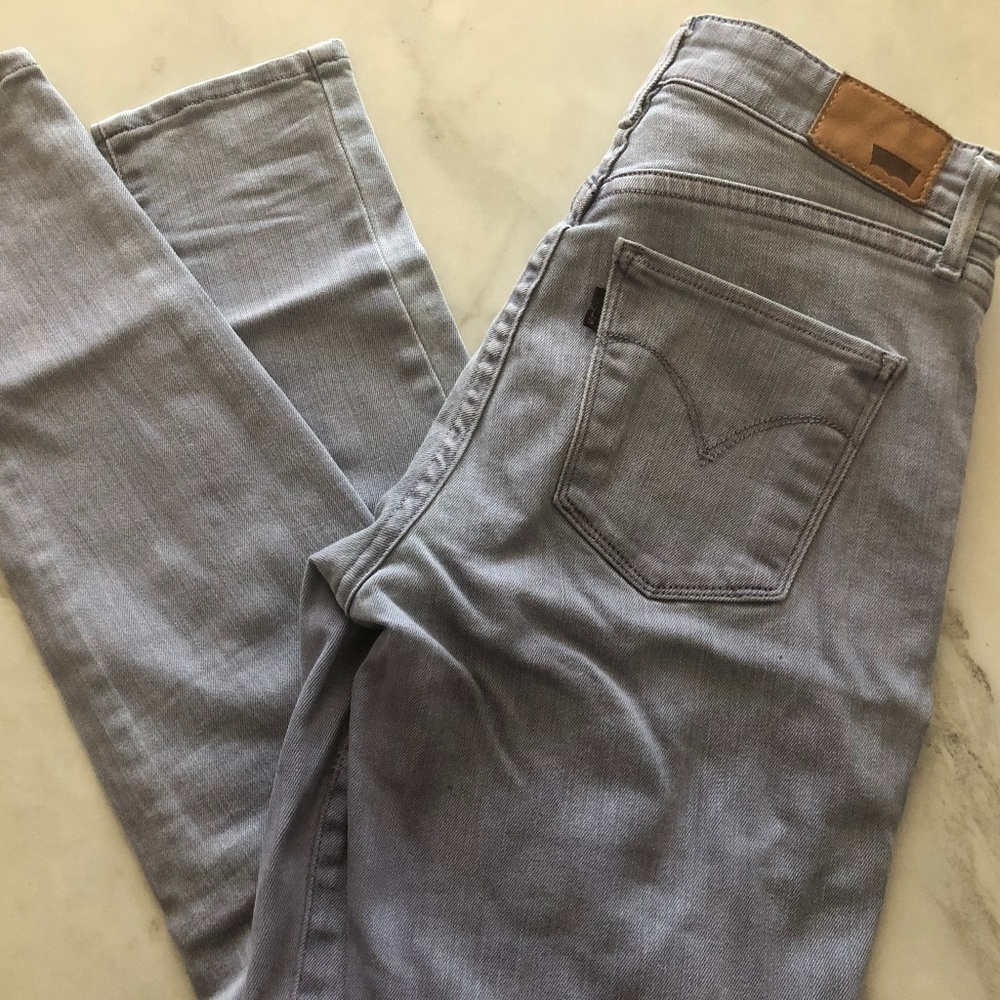 high waisted jeans